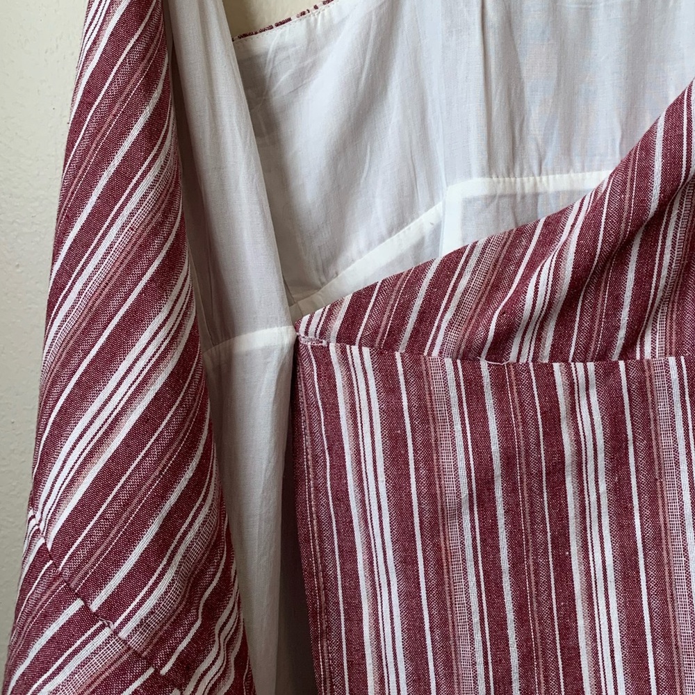 Azalea Wrap Dress ✨ - Picture 5 of 6